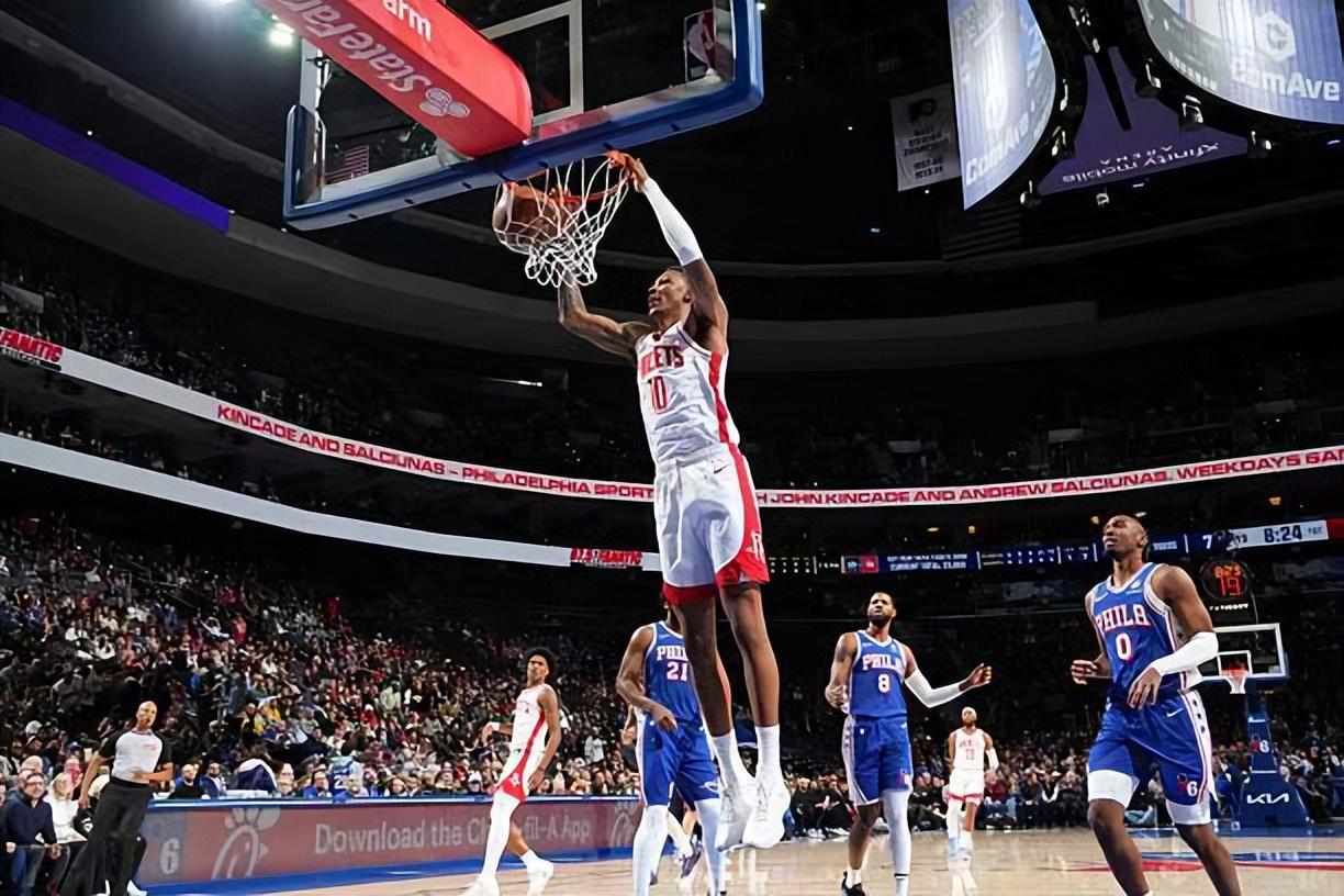 开云科技-状态又一次跌落谷底，火箭锋线新星真是全队最鸡肋的球员之一？